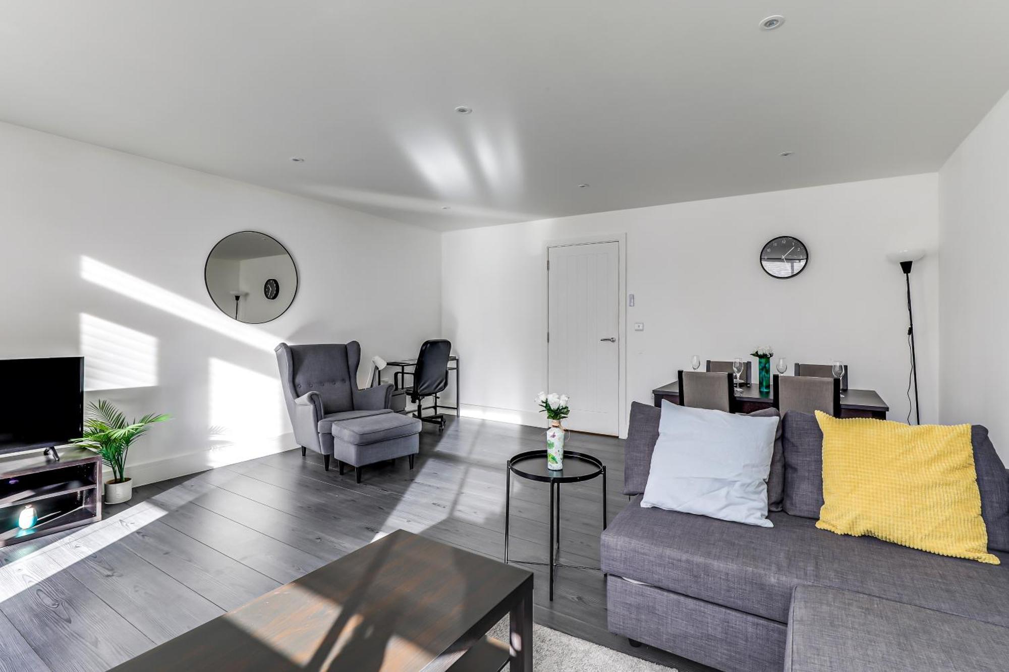 Exceptionally Spacious Central Canterbury Home Exterior photo