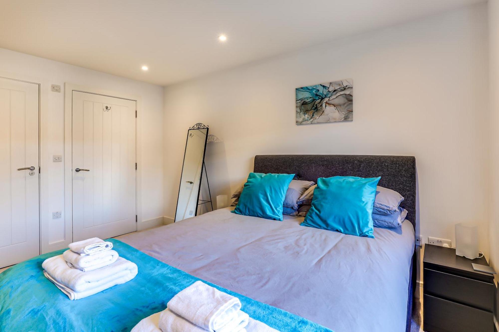 Exceptionally Spacious Central Canterbury Home Exterior photo