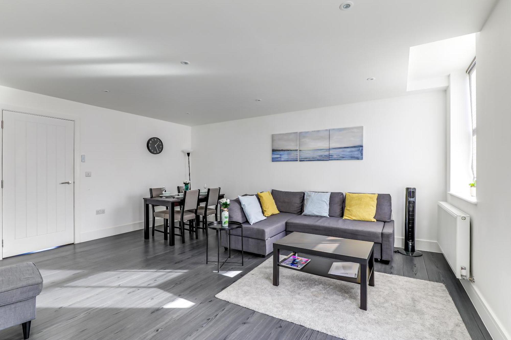 Exceptionally Spacious Central Canterbury Home Exterior photo